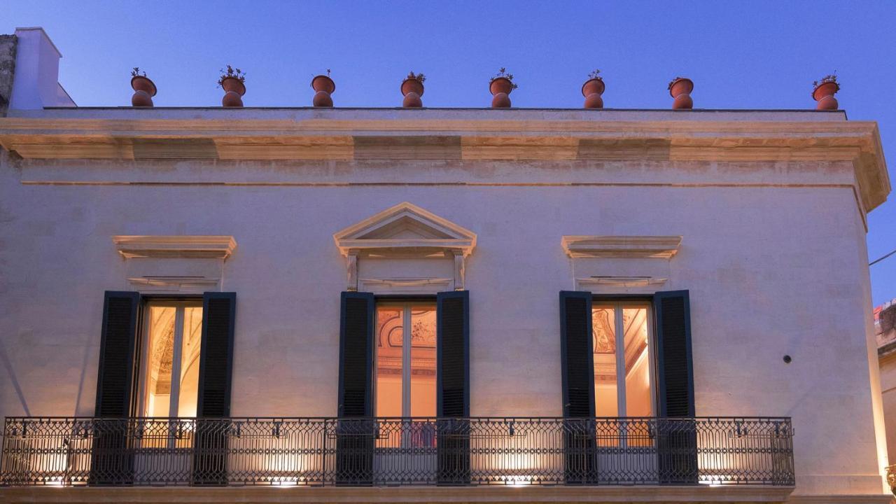 Apartmán Palazzo Acquaviva - Il Giardino Sospeso Lecce Exteriér fotografie